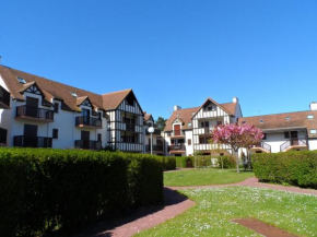 Duplex 3 Pièces Proche Plage à Cabourg, 6 Pers., Parking Privé - FR-1-487-280